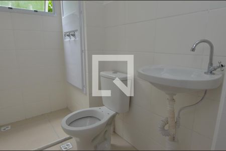 Banheiro de apartamento à venda com 2 quartos, 44m² em Vargem Grande, Rio de Janeiro