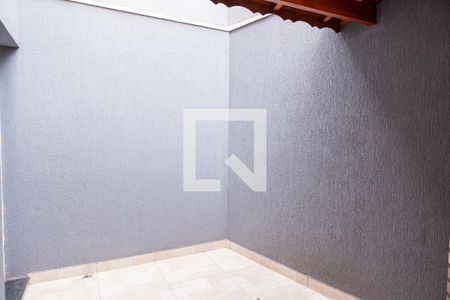 Casa à venda com 119m², 3 quartos e 2 vagas Casa à venda com 119m², 3 quartos e 2 vagasÁrea Externa