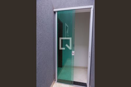 Casa à venda com 119m², 3 quartos e 2 vagas Casa à venda com 119m², 3 quartos e 2 vagasJardim de Inverno