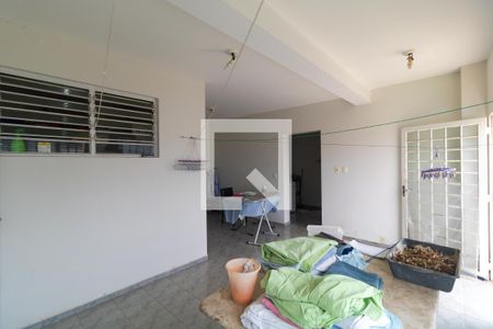Casa à venda com 540m², 4 quartos e 4 vagasSalão