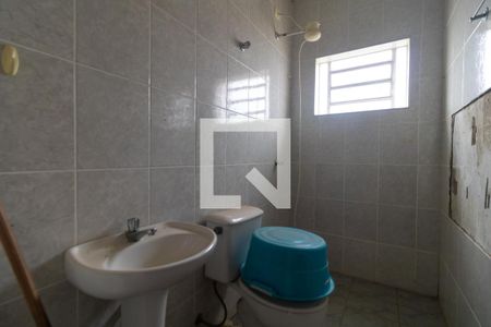 Casa à venda com 540m², 4 quartos e 4 vagasBanheiro de serviço 02