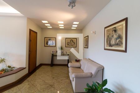 Salas de casa à venda com 4 quartos, 540m² em Vila Brandina, Campinas