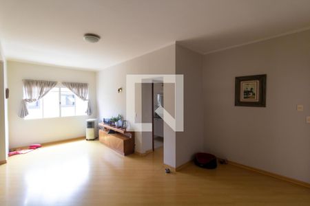 Casa à venda com 540m², 4 quartos e 4 vagasSala íntima