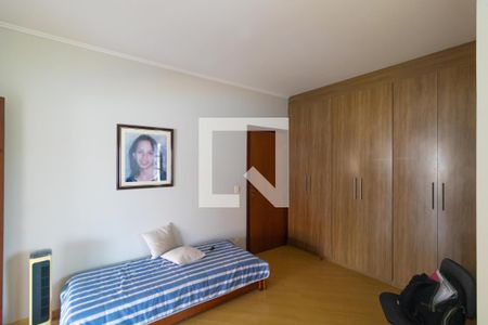 Casa à venda com 540m², 4 quartos e 4 vagasQuarto 02