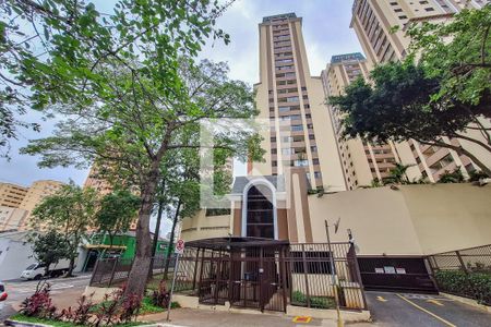 Apartamento para alugar com 67m², 3 quartos e 1 vagaFachada