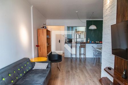 Sala de apartamento para alugar com 3 quartos, 67m² em Cambuci, São Paulo