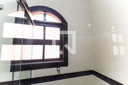 Casa à venda com 180m², 3 quartos e 2 vagas Casa à venda com 180m², 3 quartos e 2 vagasBanheiro 2