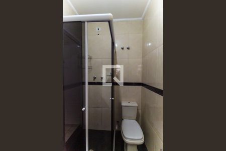 Casa à venda com 180m², 3 quartos e 2 vagas Casa à venda com 180m², 3 quartos e 2 vagasBanheiro da Suíte