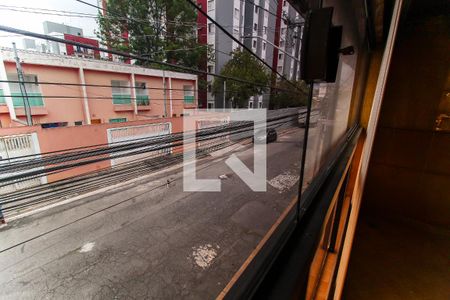 Casa à venda com 180m², 3 quartos e 2 vagas Casa à venda com 180m², 3 quartos e 2 vagasVista da Varanda