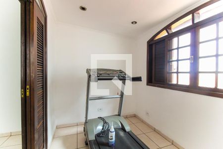 Casa à venda com 180m², 3 quartos e 2 vagas Casa à venda com 180m², 3 quartos e 2 vagasEscritório do Quarto 1