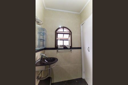 Casa à venda com 180m², 3 quartos e 2 vagas Casa à venda com 180m², 3 quartos e 2 vagasBanheiro da Suíte