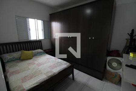 Casa à venda com 200m², 2 quartos e 2 vagasCasa 2 - Quarto