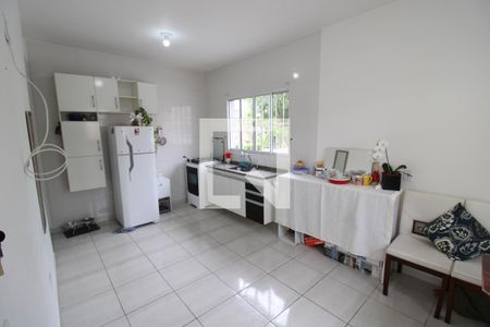 Casa à venda com 200m², 2 quartos e 2 vagasCasa 2 - Cozinha
