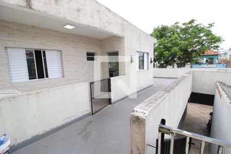 Casa à venda com 200m², 2 quartos e 2 vagasCasa 2 - Quintal