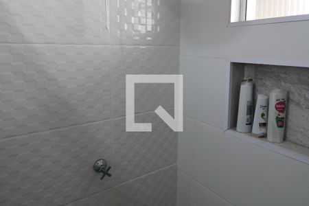 Casa à venda com 200m², 2 quartos e 2 vagasCasa 2 - Banheiro