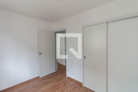 Quarto 1 de apartamento para alugar com 2 quartos, 53m² em Buritis, Belo Horizonte