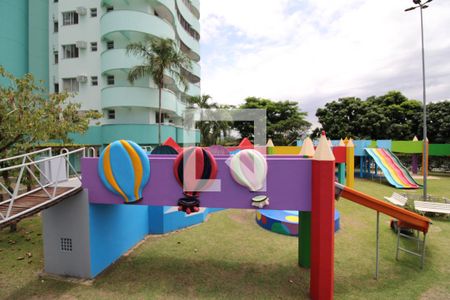 Apartamento para alugar com 80m², 2 quartos e 1 vagaÁrea comum - Playground