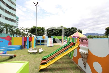 Apartamento para alugar com 80m², 2 quartos e 1 vagaÁrea comum - Playground