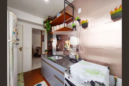 Apartamento à venda com 72m², 2 quartos e 1 vagaCozinha