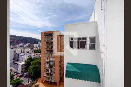 Apartamento à venda com 72m², 2 quartos e 1 vagaÁrea de Serviço