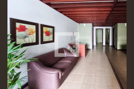 Apartamento à venda com 72m², 2 quartos e 1 vagaFachada e portaria