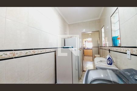 Casa à venda com 153m², 5 quartos e 2 vagas Casa à venda com 153m², 5 quartos e 2 vagasÁrea de Serviço