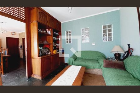 Sala de casa para alugar com 5 quartos, 153m² em Parque Industrial, Campinas