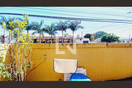 Casa à venda com 153m², 5 quartos e 2 vagas Casa à venda com 153m², 5 quartos e 2 vagasVista do Quarto 1