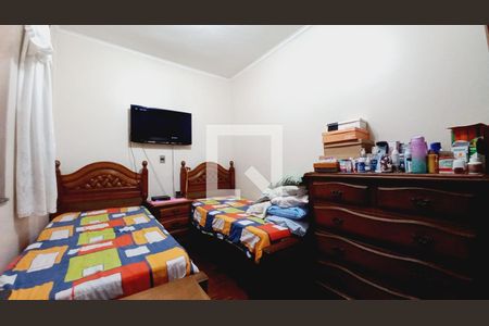 Casa à venda com 153m², 5 quartos e 2 vagas Casa à venda com 153m², 5 quartos e 2 vagasQuarto 2