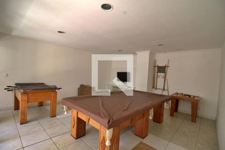 Apartamento para alugar com 50m², 2 quartos e 1 vaga Apartamento para alugar com 50m², 2 quartos e 1 vagaSala de Jogos