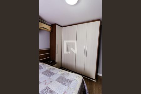 Casa à venda com 297m², 2 quartos e 1 vagaArmário