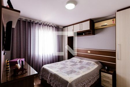 Suíte de casa à venda com 2 quartos, 297m² em Parque das Nações, Santo André