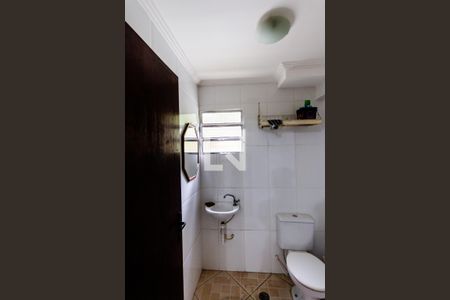 Casa à venda com 297m², 2 quartos e 1 vagaLavabo