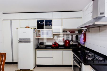 Casa à venda com 297m², 2 quartos e 1 vagaArmário