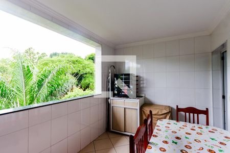 Casa à venda com 297m², 2 quartos e 1 vagaÁrea de Serviço