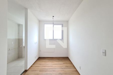 Sala de apartamento para alugar com 1 quarto, 32m² em Piedade, Rio de Janeiro