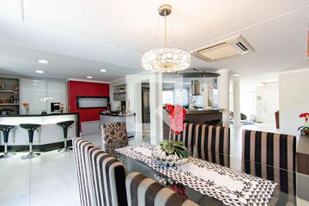 Sala de casa à venda com 3 quartos, 256m² em Marechal Rondon, Canoas