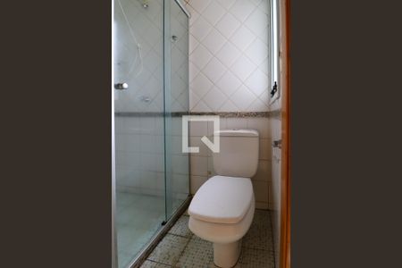 Banheiro de kitnet/studio para alugar com 1 quarto, 30m² em Jardim Nova Alianca, Ribeirão Preto