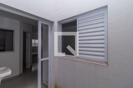 Apartamento para alugar com 44m², 2 quartos e sem vagaQuintal