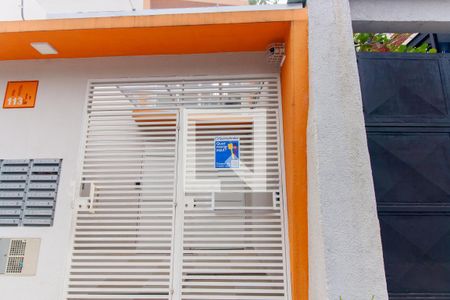 Apartamento para alugar com 43m², 2 quartos e sem vaga Apartamento para alugar com 43m², 2 quartos e sem vagaPlaca Instalada