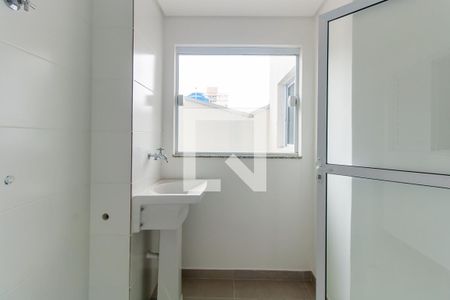 Apartamento para alugar com 43m², 2 quartos e sem vaga Apartamento para alugar com 43m², 2 quartos e sem vagaLavanderia