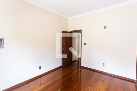 Suíte 1 de casa para alugar com 5 quartos, 560m² em Lagoinha, Belo Horizonte