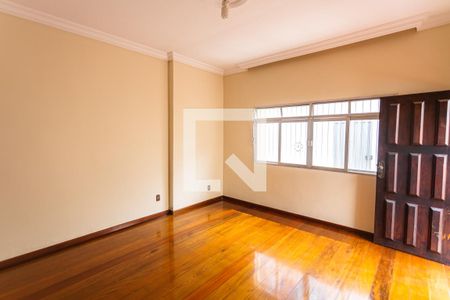 Sala de casa para alugar com 5 quartos, 560m² em Lagoinha, Belo Horizonte