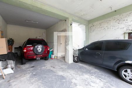 Casa à venda com 550m², 6 quartos e 3 vagas Casa à venda com 550m², 6 quartos e 3 vagasGaragem