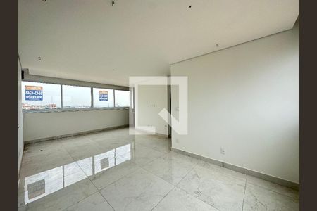 Sala de apartamento à venda com 3 quartos, 95m² em Ana Lúcia, Belo Horizonte