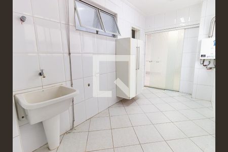 Apartamento para alugar com 158m², 4 quartos e 4 vagas Apartamento para alugar com 158m², 4 quartos e 4 vagasÁrea de Serviço