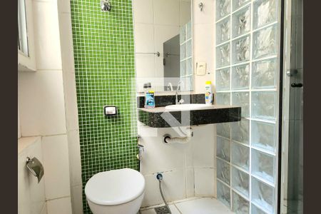 Apartamento à venda com 166m², 3 quartos e sem vaga Apartamento à venda com 166m², 3 quartos e sem vagaBanheiro 2