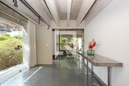 Casa à venda com 4 quartos, 400m² em Mangabeiras, Belo Horizonte