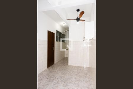 Apartamento à venda com 73m², 2 quartos e sem vagaCozinha