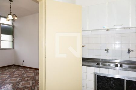 Apartamento à venda com 73m², 2 quartos e sem vagaCozinha